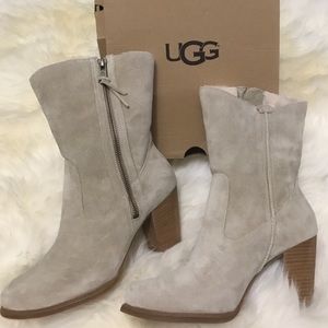 BNIB Ugg LYNDA HOST PICK Natural Suede Sheepskin 7